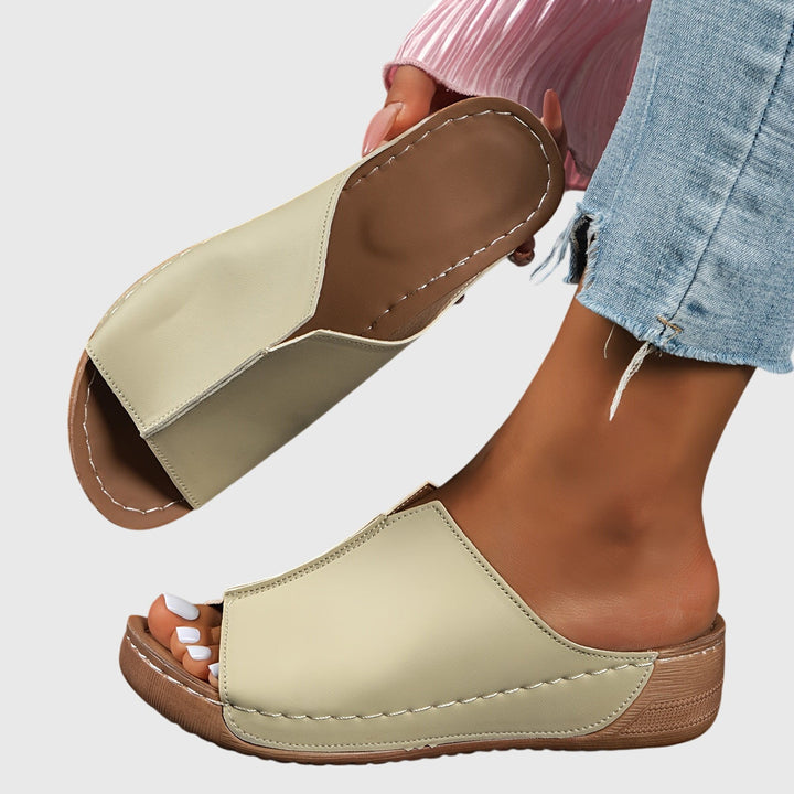 Alicia Stylish Sandals