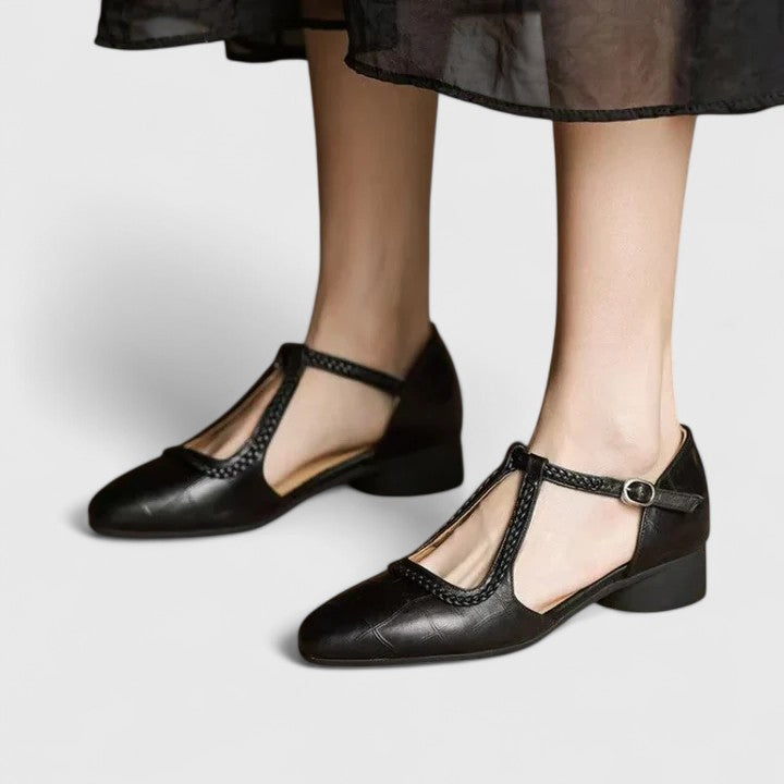 Delphine Elegant Sandals