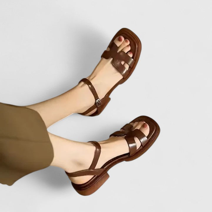 Deliane Sophisticated Sandals